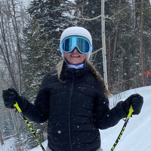 Meet your Posher, Madison